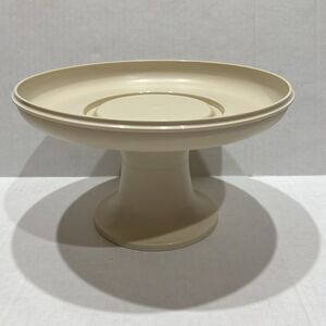 Vintage Tupperware 2 Piece Almond Serve It All Pedestal Pie Cake Stand 1532 1533